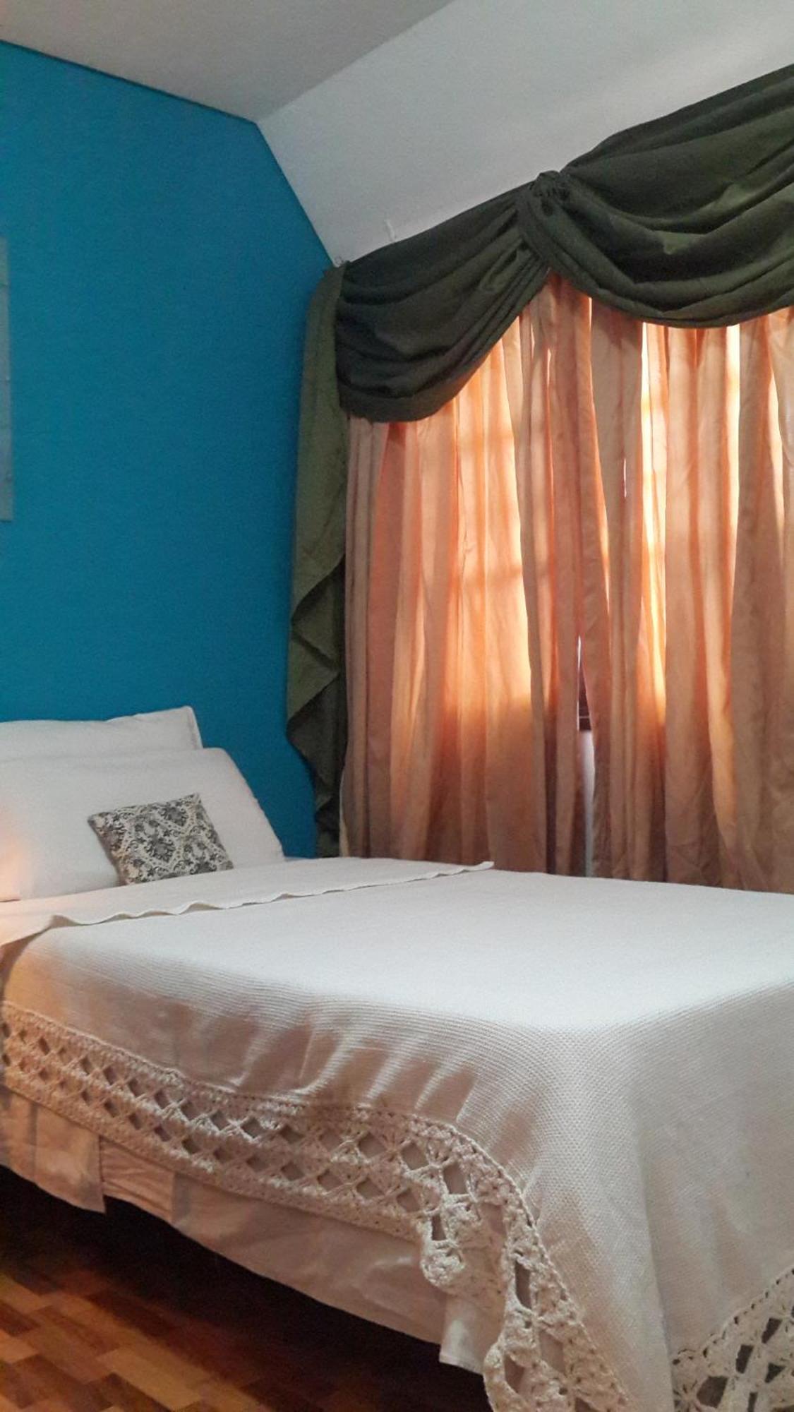 Casa Folks - Bed And Breakfast Puerto Iguazú Extérieur photo